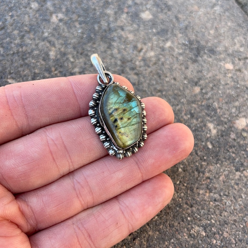 Unique & Ornate Gothic Sterling Silver Rainbow Labradorite Pendant